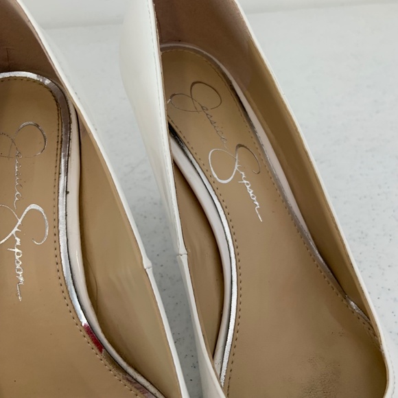 Jessica Simpson Patent Leather Pointed Toe Heels in White Size 6 1/2 - Picture 8 of 16
